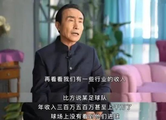 仍沉浸戏中的他表示“很多电影会给人离场感，但这部电影的离场感是引发思考”